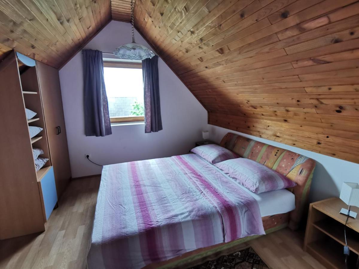 Vukovic Apartment Poljanak Kültér fotó